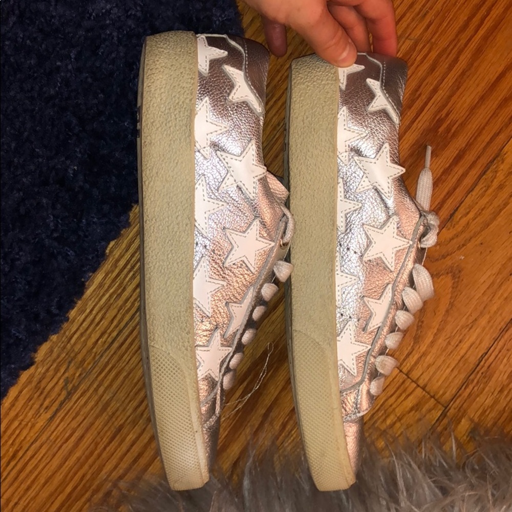 Saint Laurent Star Sneakers - Picture 2 of 4